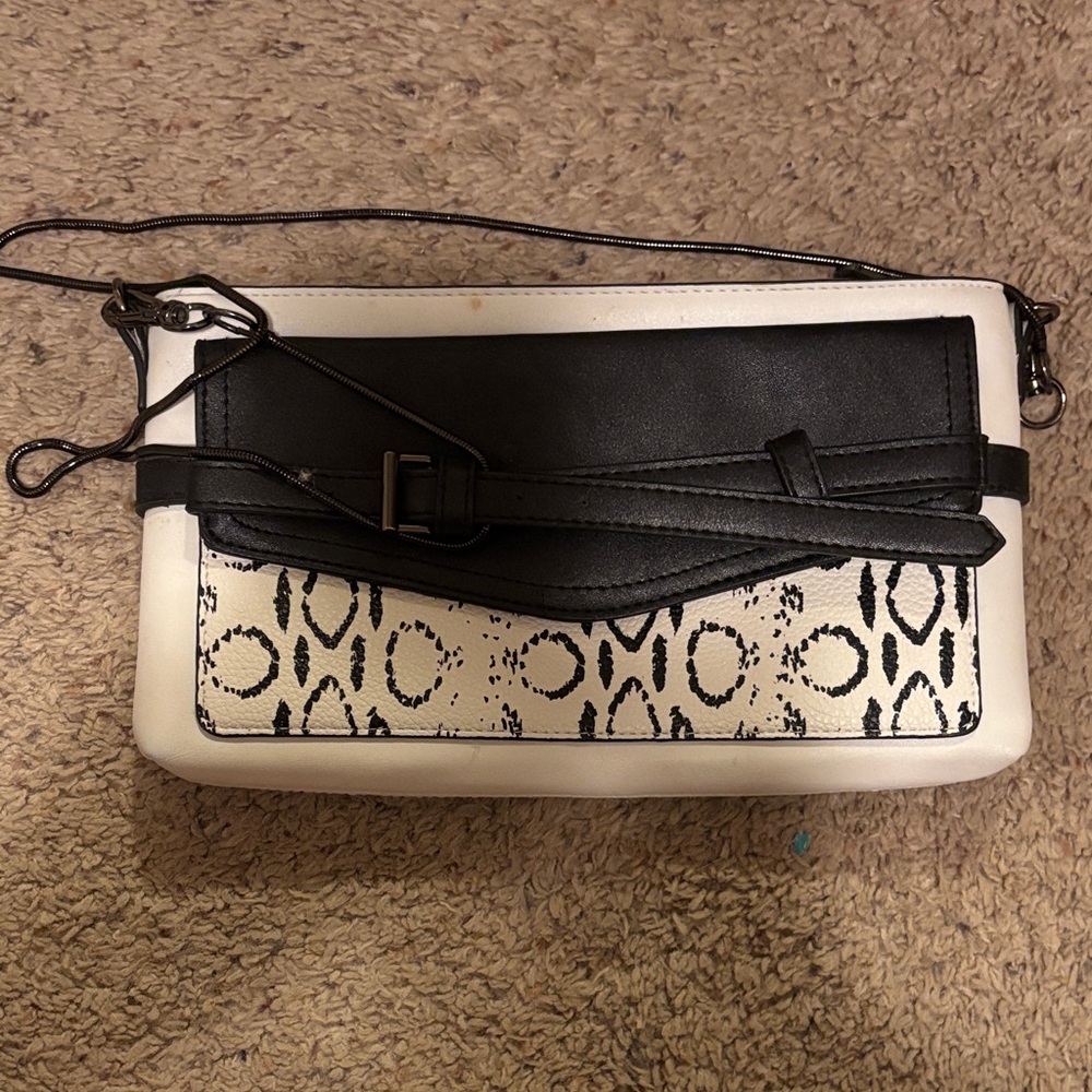 Black and White Patterned Women's Bag